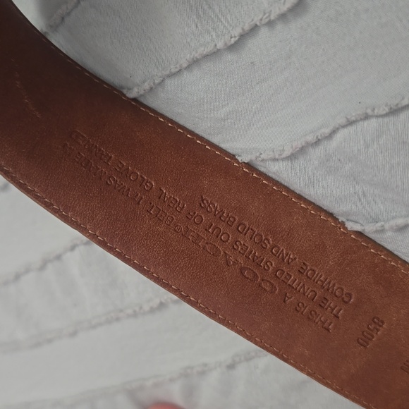 Coach Brown Leather Belt with Gold Buckle - Picture 4 of 7